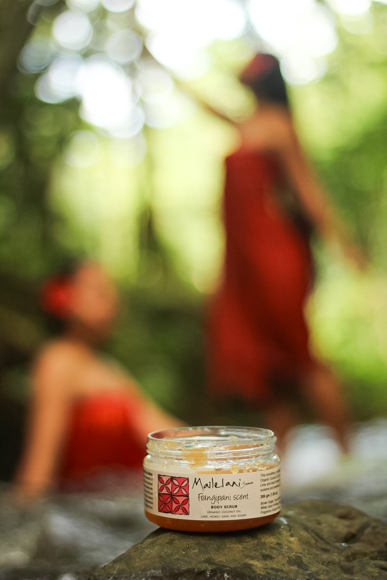 Frangipani & Lau Ti Sugar Scrub